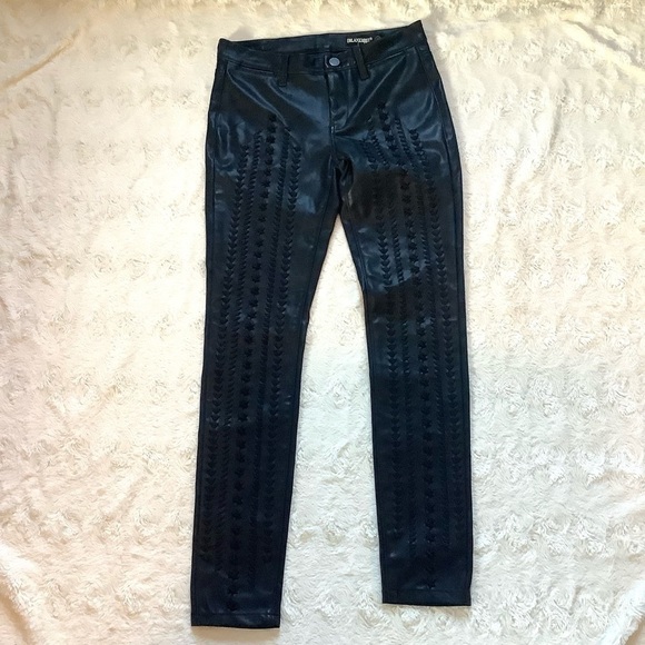 BLANK NYC Wake Up Call Faux Leather skinny pants - Picture 2 of 13